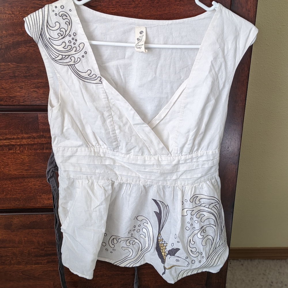 Floreat Anthropologie koi fish wave blouse size 6